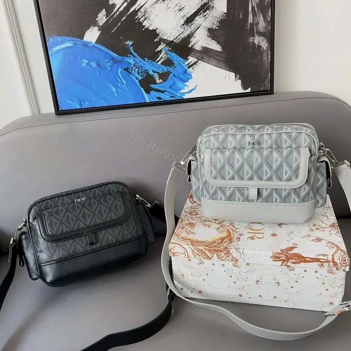 View 1 of DIOR