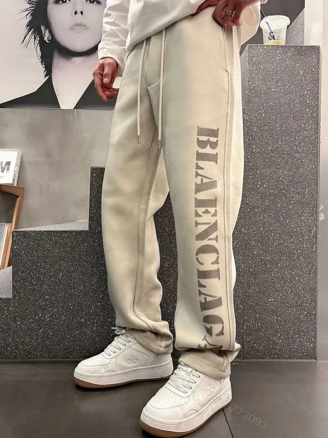 View 1 of Balenciaga 高仿運動長褲男款 奶油白大LOGO寬版褲型