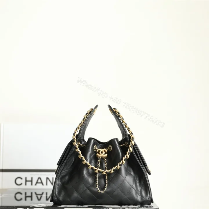 View 1 of 高仿Chanel*25P系列AS5293小牛皮腋下單肩包小號黑色免檢版