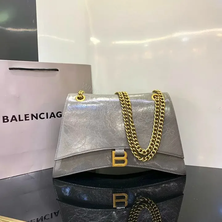 View 1 of Design Crush Small leather shoulder bag – Dubai Fashion LUX