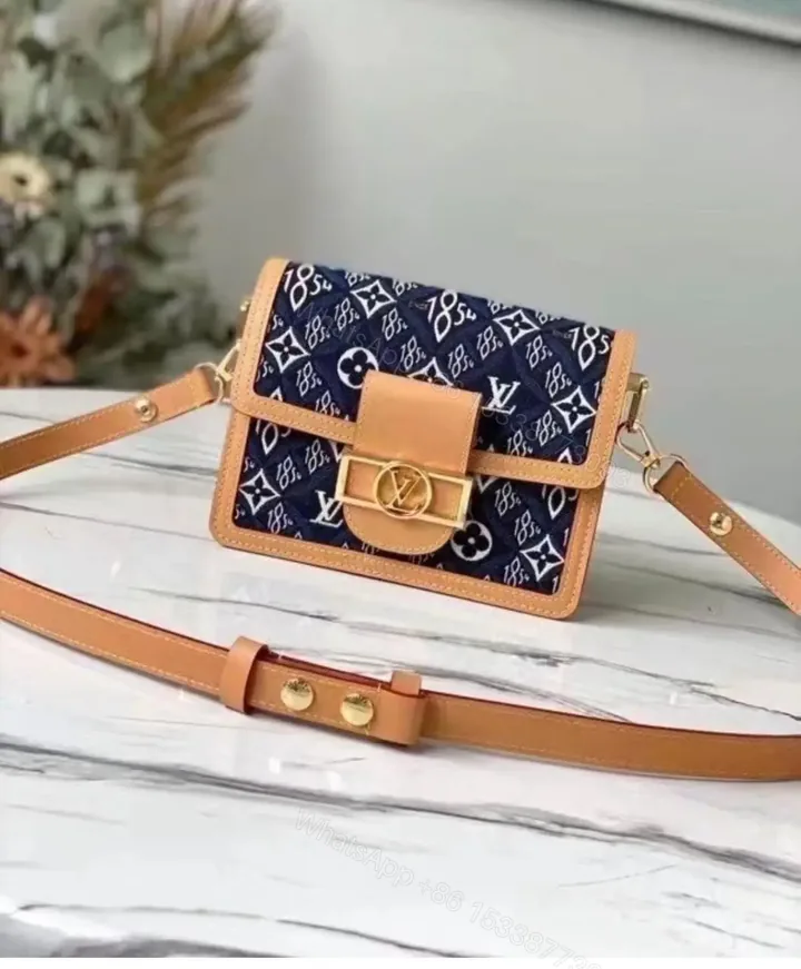 View 1 of LOUIS VUITTON