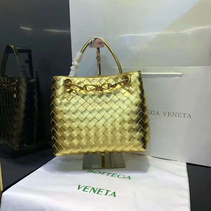 View 1 of BOTTEGA