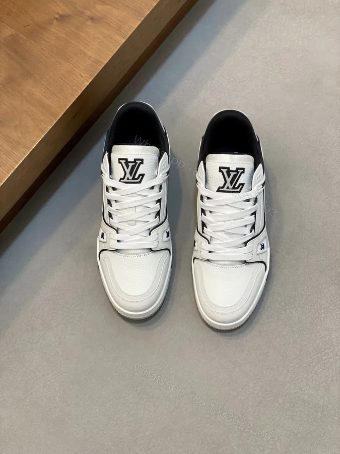 View 1 of LV 原單 男款黑白 Trainer 經典配色 基本款百搭時尚必備