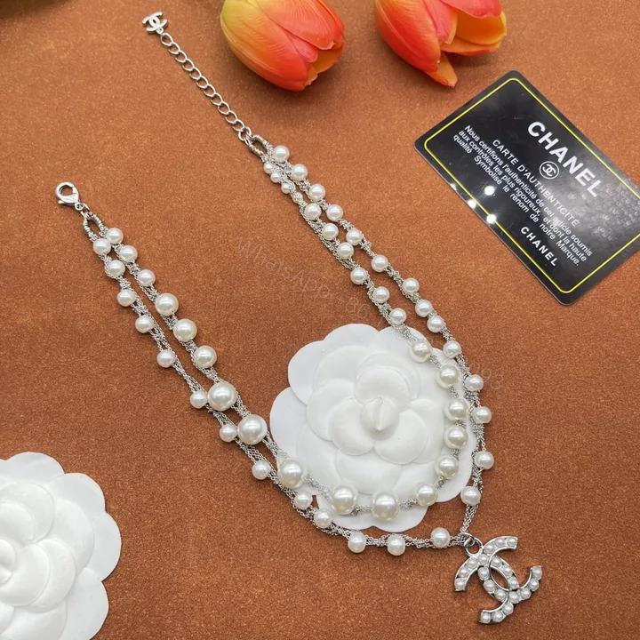 View 1 of EN – Lux Chanel Necklaces 030