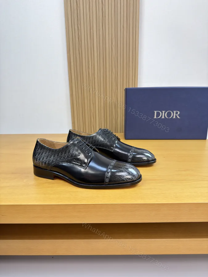 View 1 of Dior高仿經典黑色雕花牛津皮鞋 男士商務正裝皮鞋
