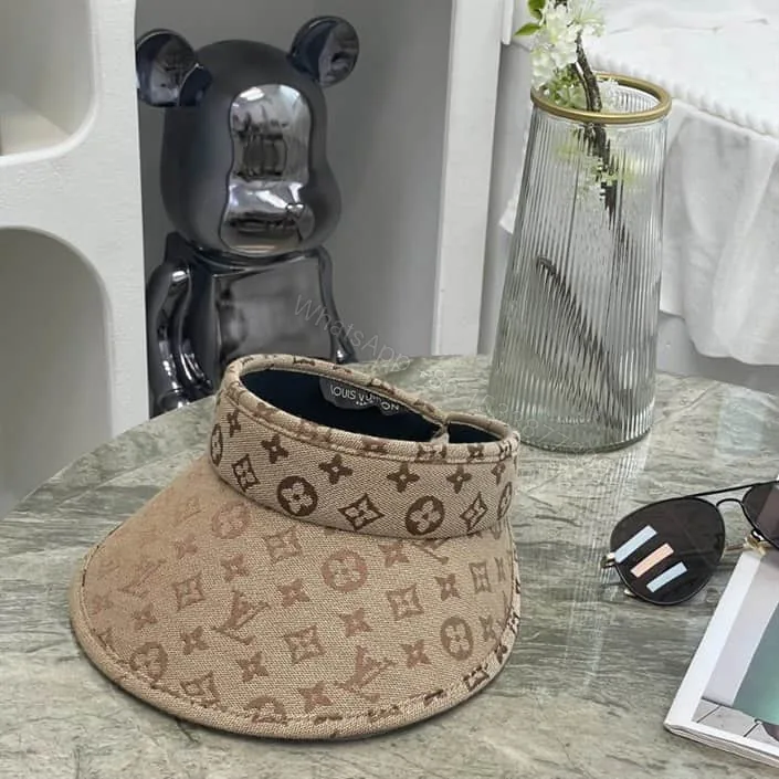 View 1 of Louis Vuitton Visor – LHC09