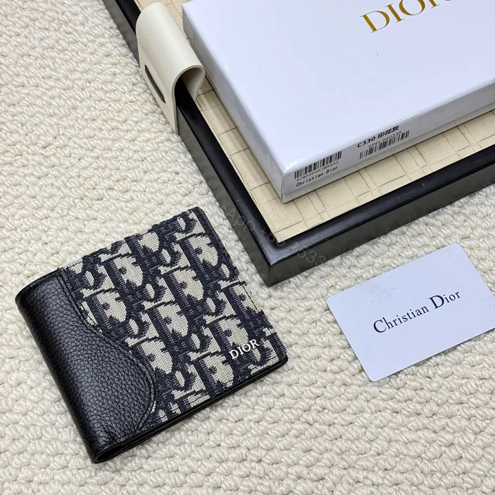 View 1 of Dior原單短夾老花雙色拼皮設計 簡約實用款