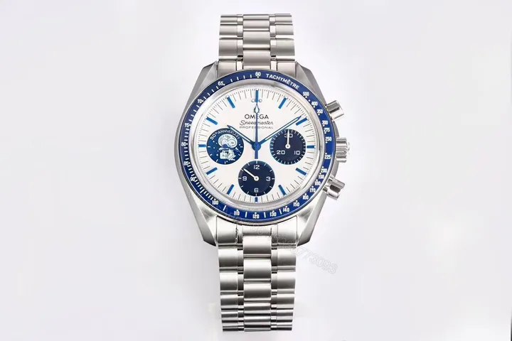 View 1 of Omega Speedmaster Silver Snoopy Award Replica