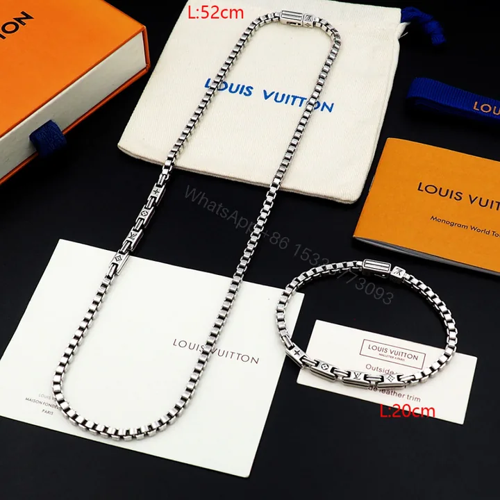 View 1 of LV A貨銀色方節項鍊手鍊套組經典刻紋百搭飾品