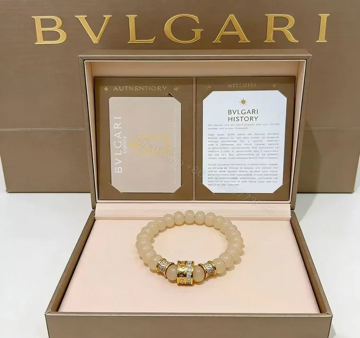 View 1 of BVLGARI 原單 玉珠手鍊 中央鑲鑽設計 優雅氣質款