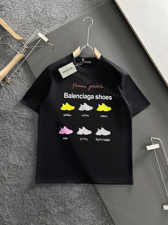View 1 of Balenciaga 一比一鞋款印花短袖T恤 寬鬆版個性潮流男女同款黑色