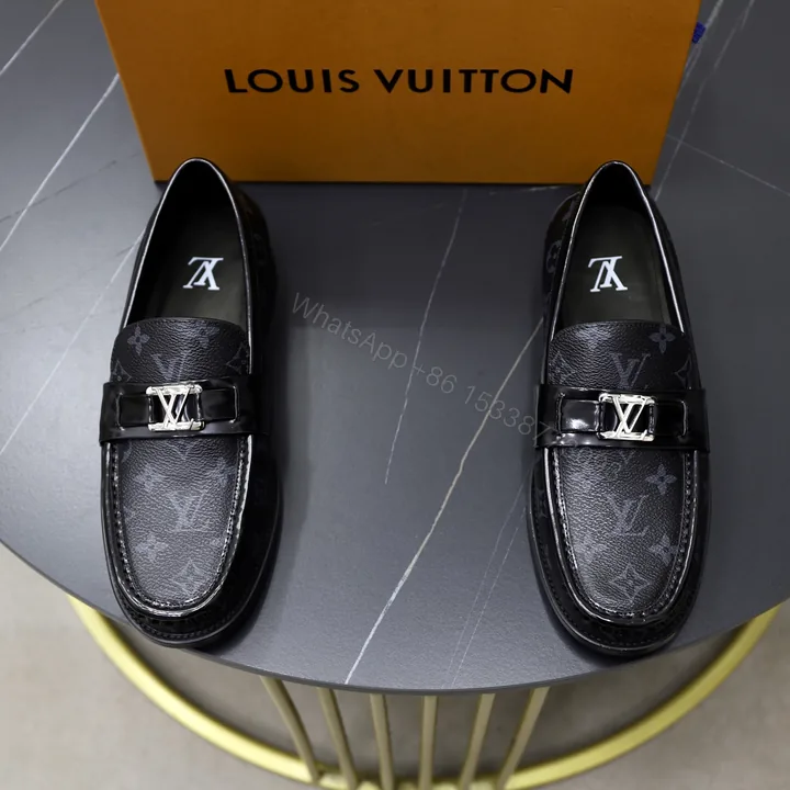 View 1 of Louis Vuitton 原單平底厚底便鞋 輕量老花印花休閒鞋款