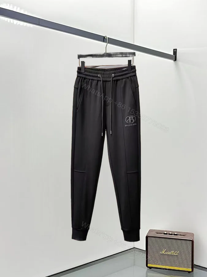 View 1 of Balenciaga 高仿男士縮口運動長褲 經典簡約版型街頭必備