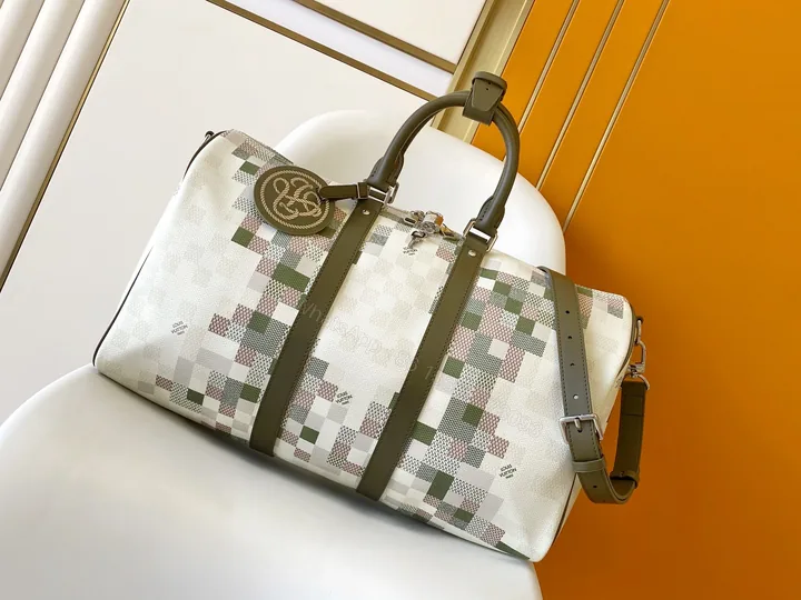 View 1 of LV一比一M00160 Keepall 50棋盤格編織風旅行袋軍綠設計推薦