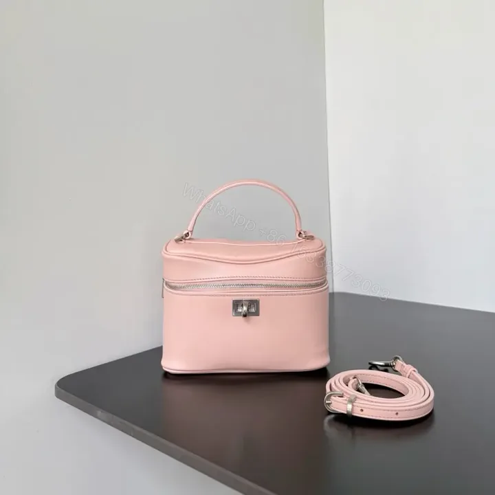 View 1 of 高仿Balenciaga*Rodeo系列U5831小牛皮盒子包粉色銀扣免檢版
