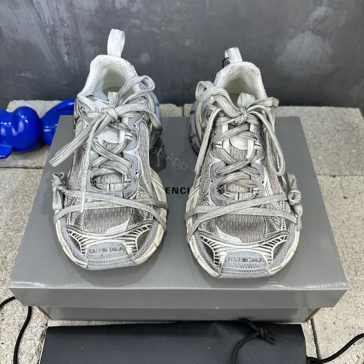View 1 of Balenciaga A貨灰色老爹鞋百搭中性款休閒感十足