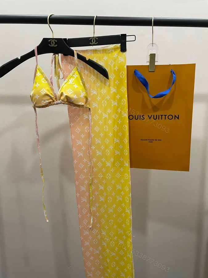 View 1 of LV 高仿泳裝 漸層黃色Monogram比基尼套裝