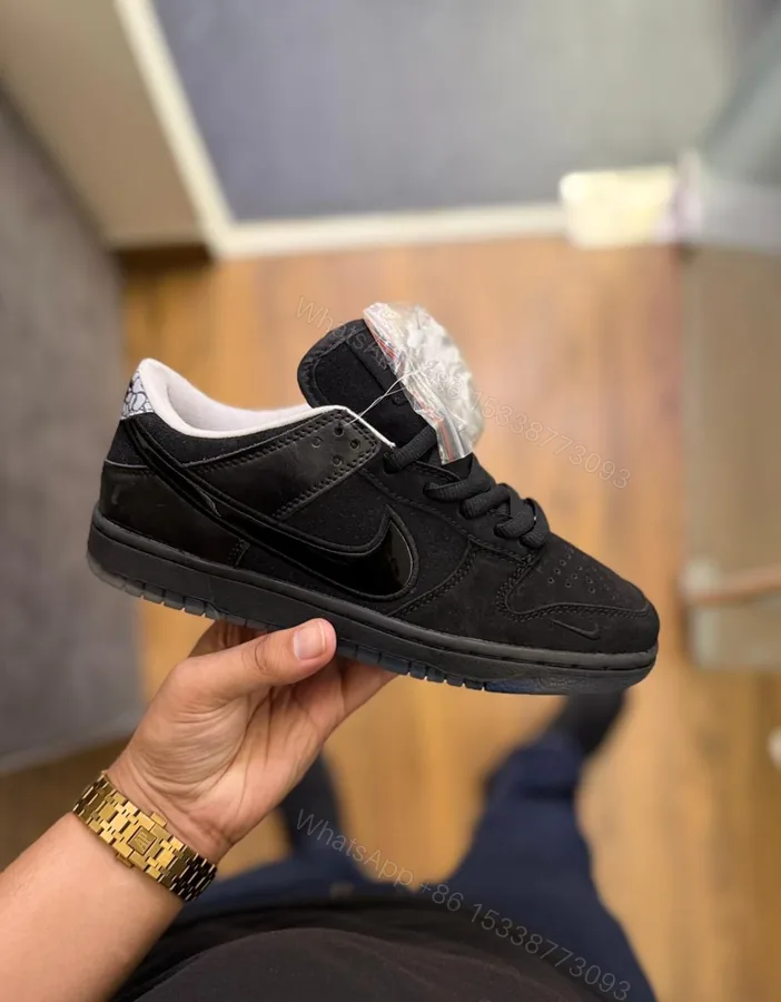 View 1 of FIRST COPY NIKE SB DUNK WHAT THE DUCK FOR MEN