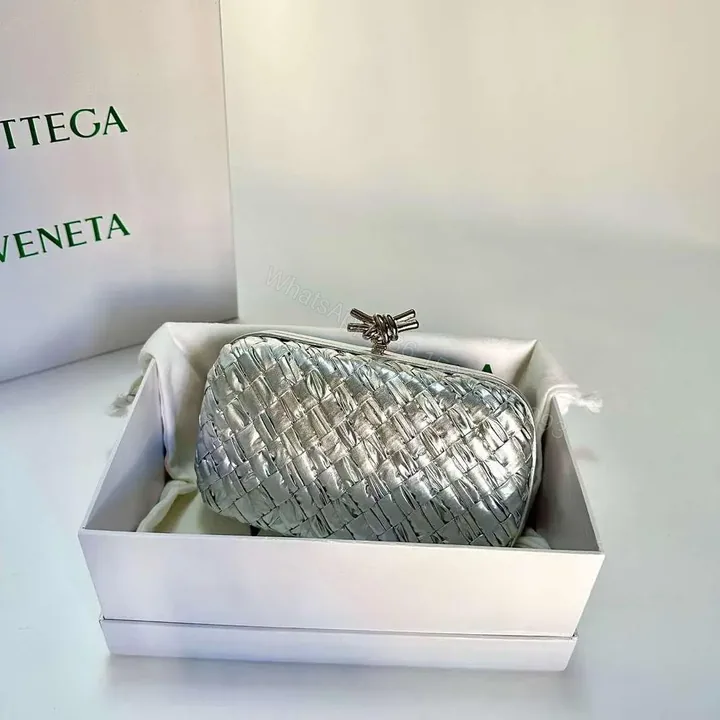View 1 of BOTTEGA