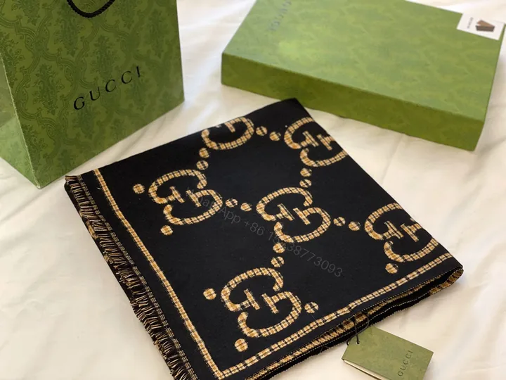 View 1 of EN – Luxury GCI Scarf 002