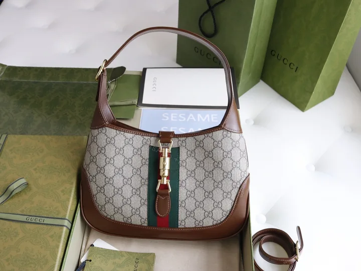 View 1 of Gucci原單Jackie 1961 GG老花拼皮包款 經典帆布與棕皮結合設計