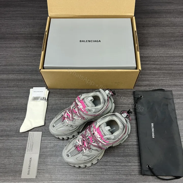View 1 of Balenciaga 原單老爹鞋男款 灰粉配色 輕量街頭潮履
