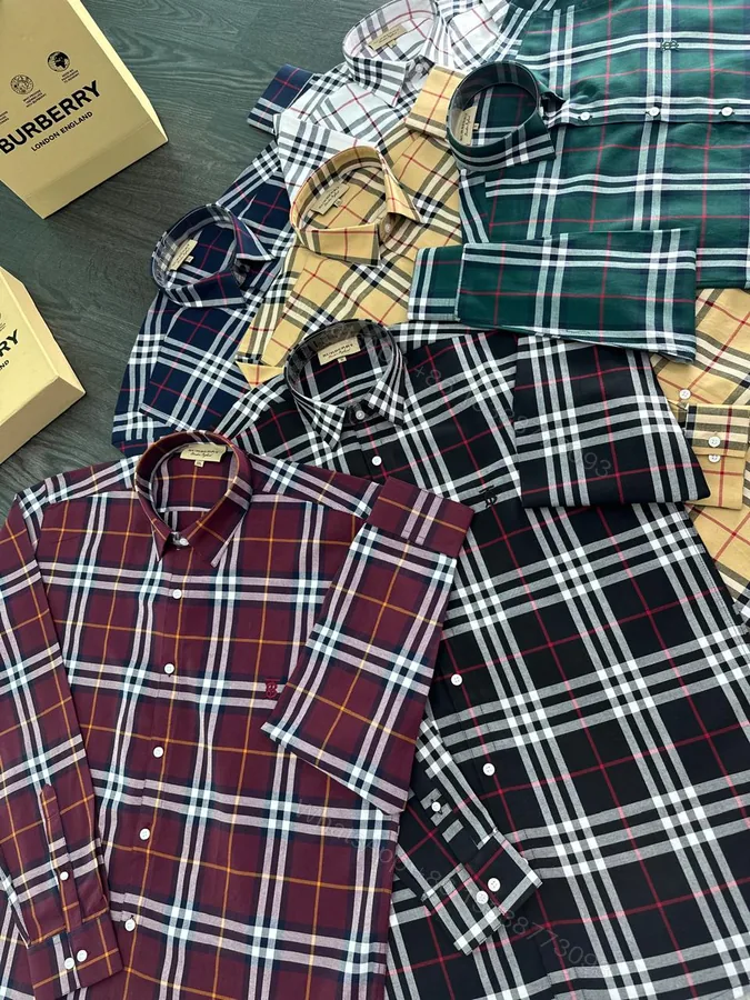 View 1 of FIRST COPY BURBERRY CHECKS STORE ARTICLE