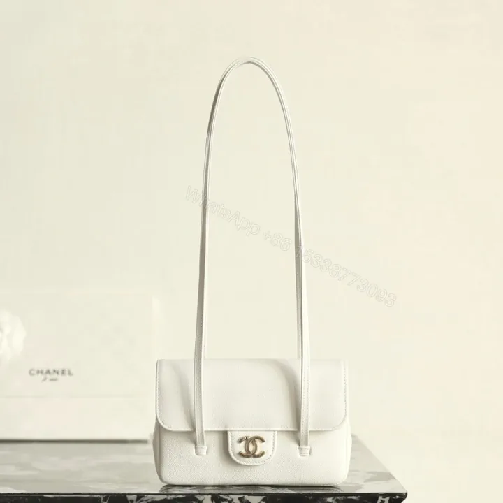 View 1 of 高仿Chanel*26P系列AP5068小牛皮單肩包白色Mini免檢版