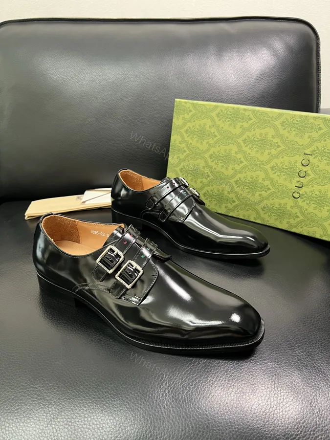 View 1 of Gucci 高仿男士亮皮雙釦德比鞋 黑色光澤 經典義式手工鞋款