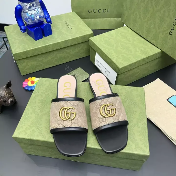View 1 of GUCCI SLIPPERS – SDG031