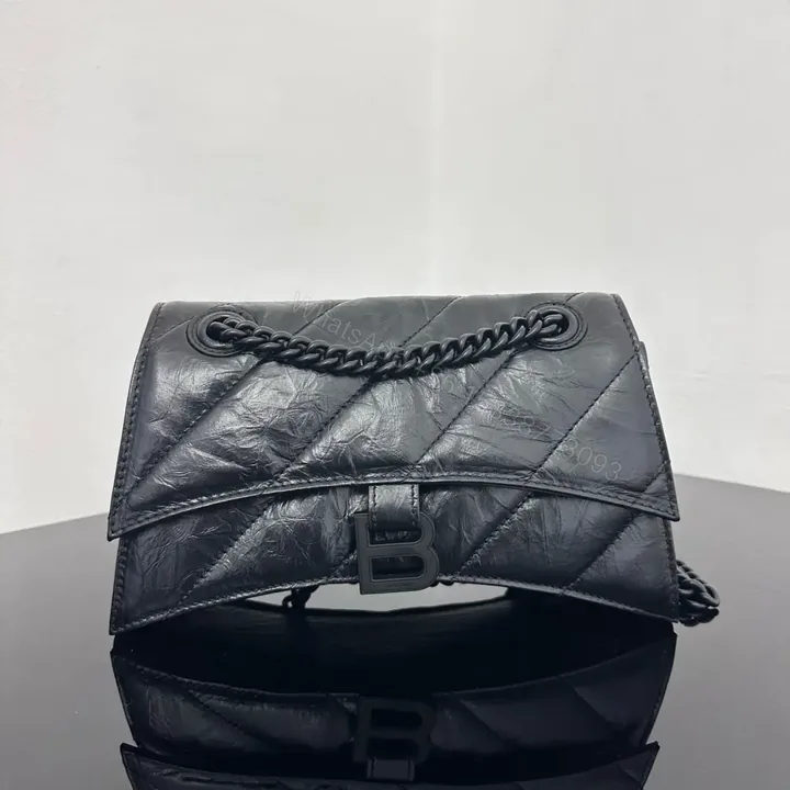 View 1 of 高仿BalenciagaCrush沙漏包油蠟黑XS