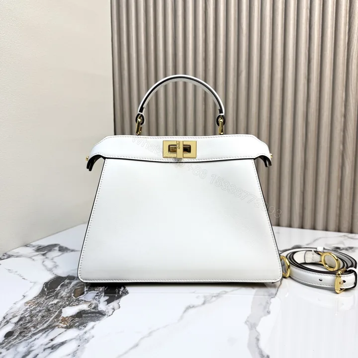 View 1 of FENDI 原單 Peekaboo 手提包 真皮復古款