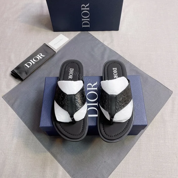 View 1 of DIOR 高仿 男款CD交叉拖鞋 黑色皮革涼拖