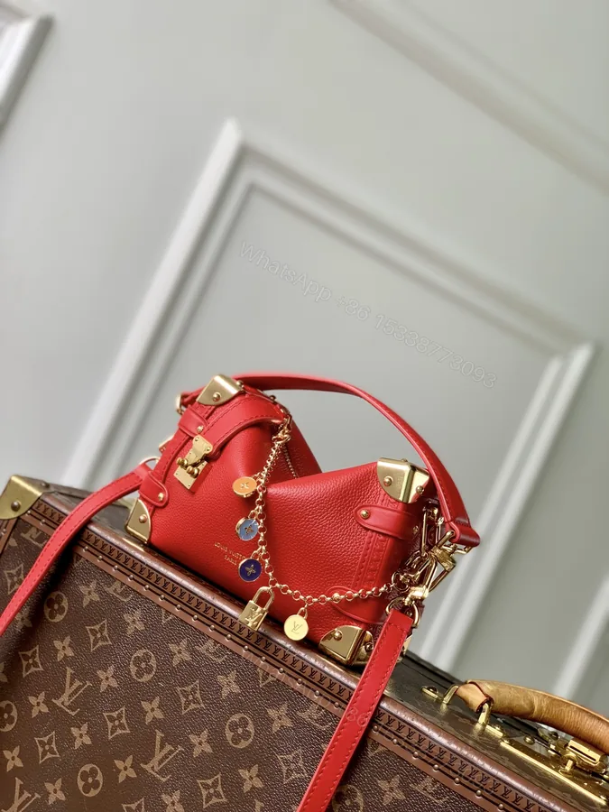 View 1 of LV 一比一 女款 Petite Malle 紅色迷你手提包 鎖扣斜背包