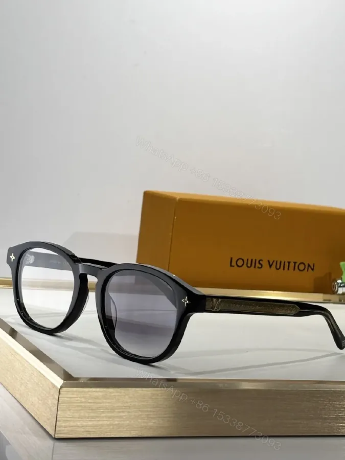 View 1 of Black Acetate Cat-Eye Sunglasses – Luxury-Style UV Lenses