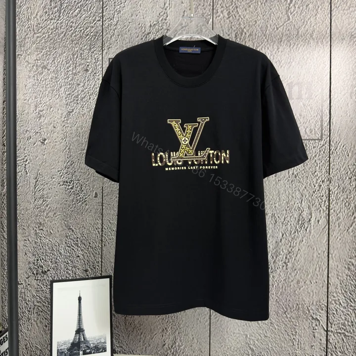 View 1 of LV 高仿 男款 金色Logo印花短袖T恤 高級質感百搭款