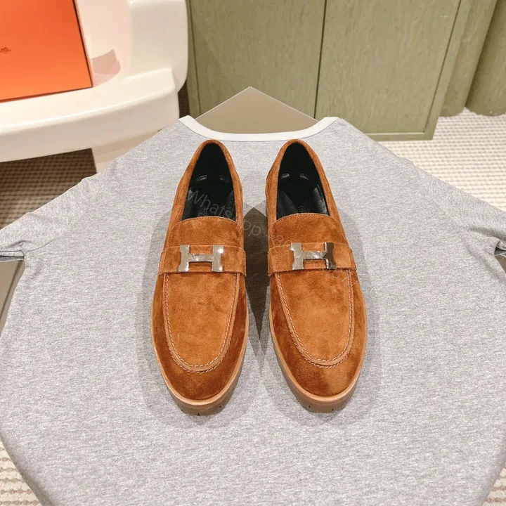 View 1 of 高仿Hermes*H222054ZA3羊京料樂福鞋棕色免檢版