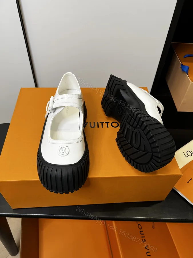 View 1 of LV A貨白色厚底瑪莉珍鞋時尚女鞋韓系穿搭優雅氣質推薦