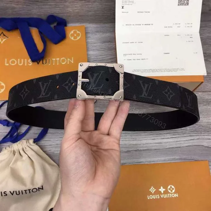 View 1 of LOUIS VUITTON PYRAMIDE FRAME 40MM REVERSIBLE BELT – B167