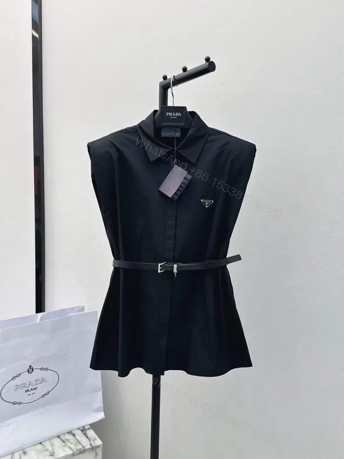 View 1 of PRADA