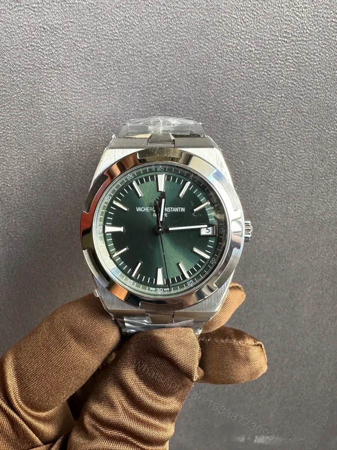 View 1 of Vacheron Constantin Overseas Green Dial