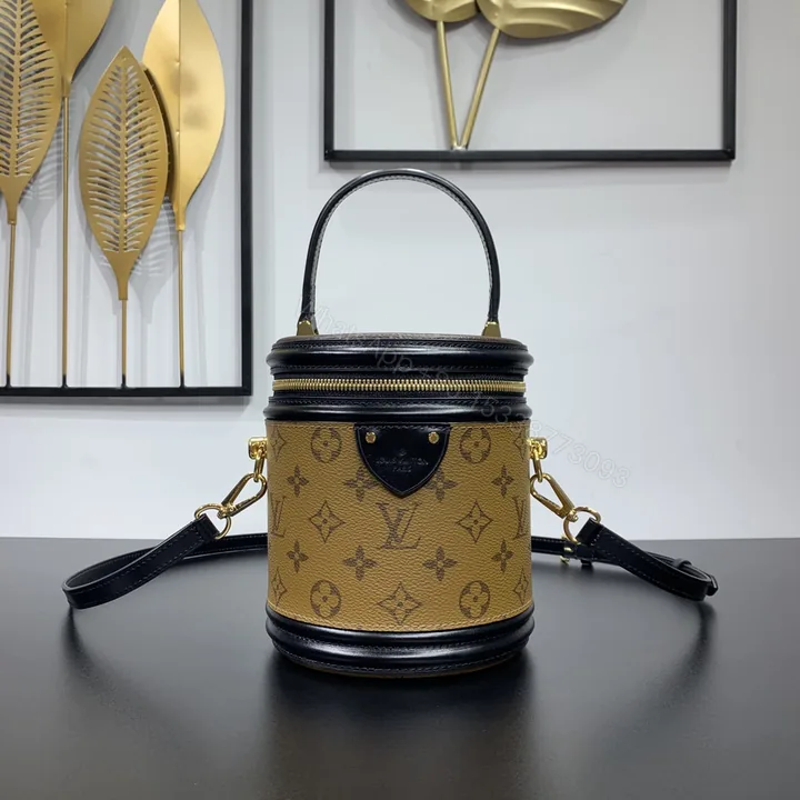 View 1 of LV 一比一 Cannes 圓桶手提包 Monogram 經典百搭款