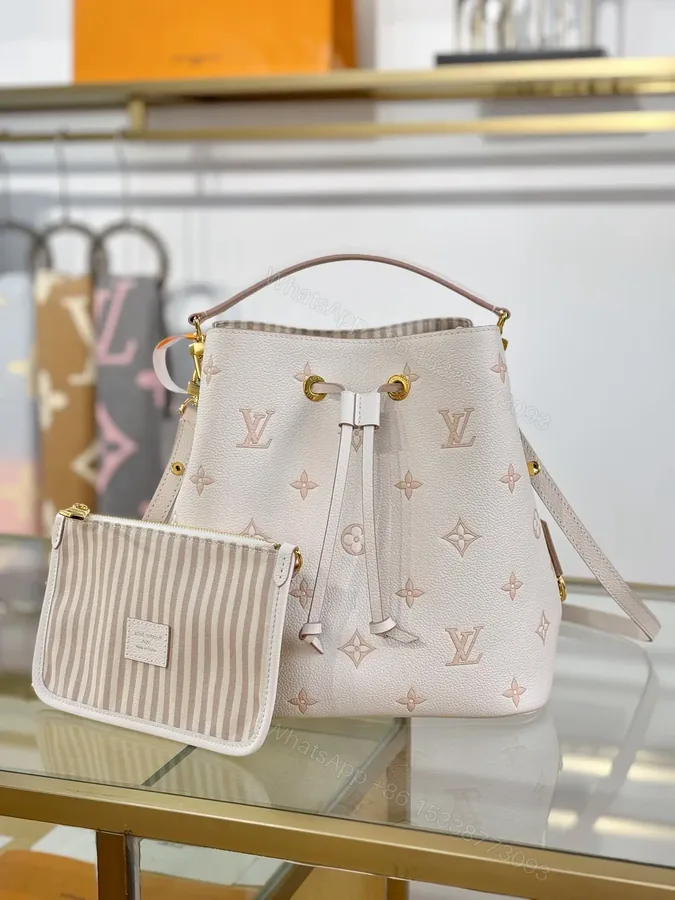 View 1 of Louis Vuitton NéoNoé MM bucket bag
