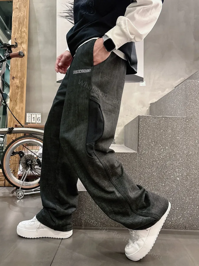 View 1 of Balenciaga A貨男士休閒長褲 黑灰漸層設計寬鬆直筒運動褲