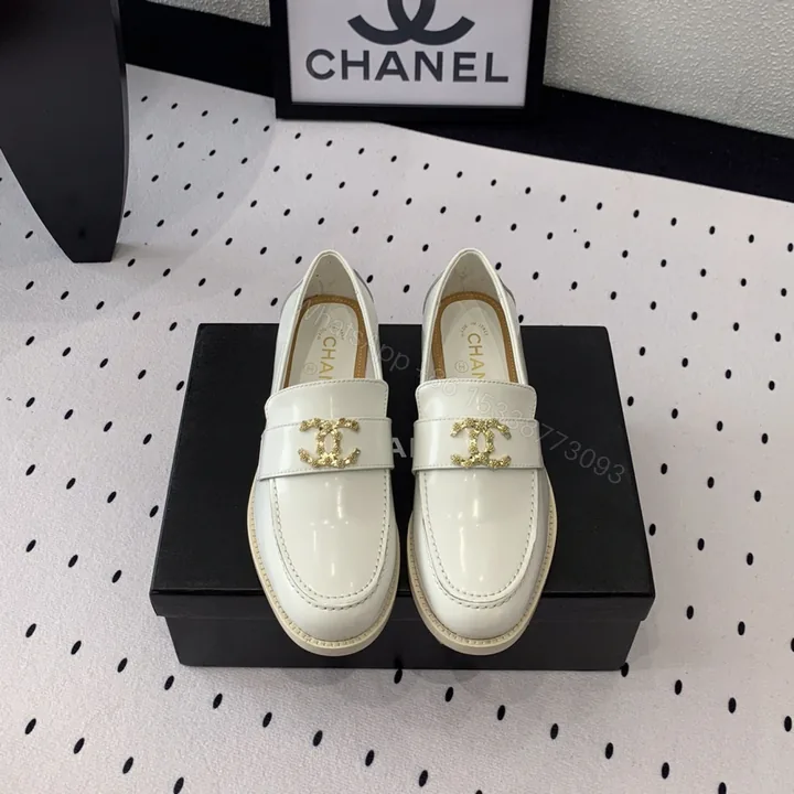 View 1 of 高仿Chanel*24S系列G45663A牛皮革樂福鞋白色3CM免檢版