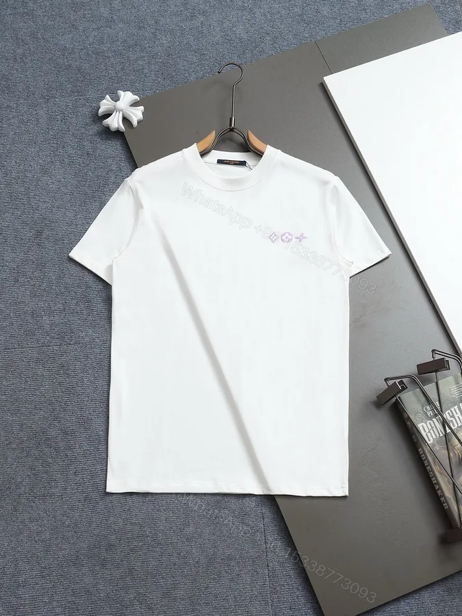 View 1 of LV高仿白色短袖T恤簡約男裝設計 紫標LOGO百搭2025春夏新品