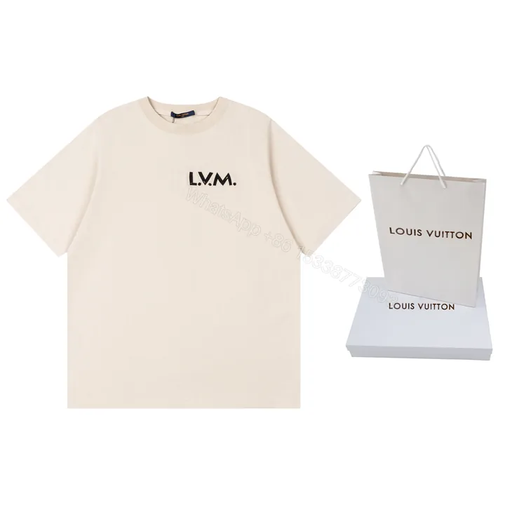 View 1 of LV 原單男款L.V.M字母刺繡短袖T恤 極簡百搭款