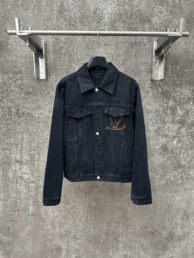 View 1 of LV 一比一黑色丹寧牛仔外套 經典刺繡LOGO設計