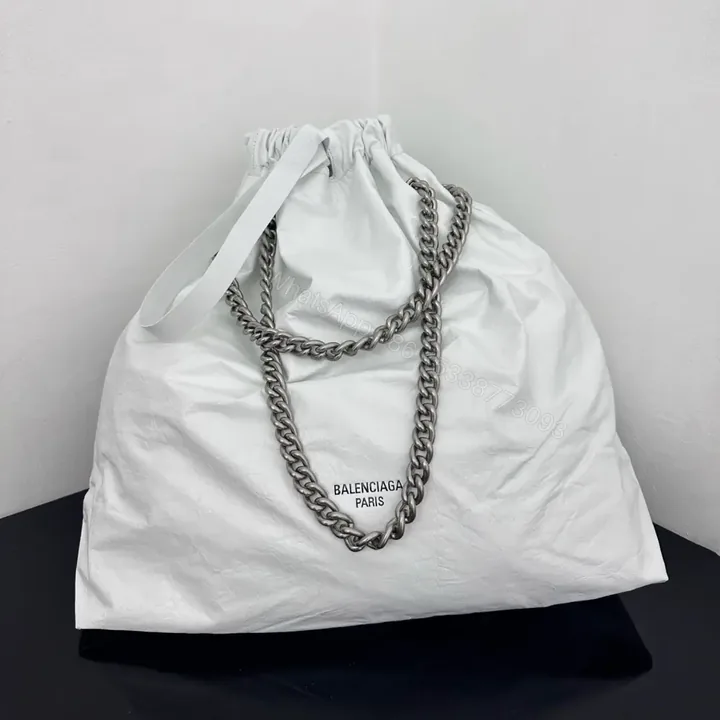 View 1 of 高仿Balenciaga2023Crushtote褶皺牛皮手拎袋大號