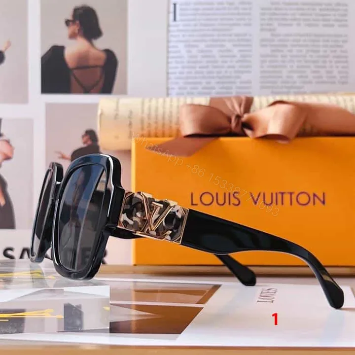 View 1 of LV SUNGLASSES – GLVT10